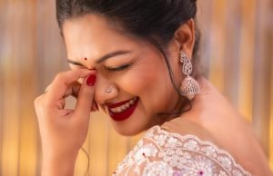 নুসরাত ইমরোজ তিশা:অভিনয়ে নেই, কিন্তু আলোচনায় আছেন